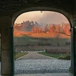 Semesterbostad Chateau La Clariere *